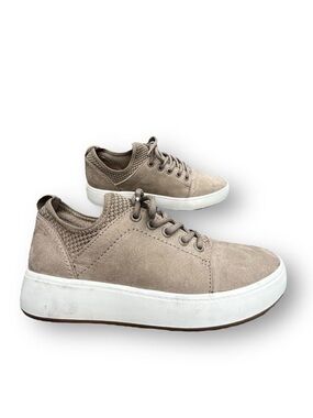 Nordstrom Tan Neutral Platform Trendy Tennis Shoes Sneakers Women’s size 6.5